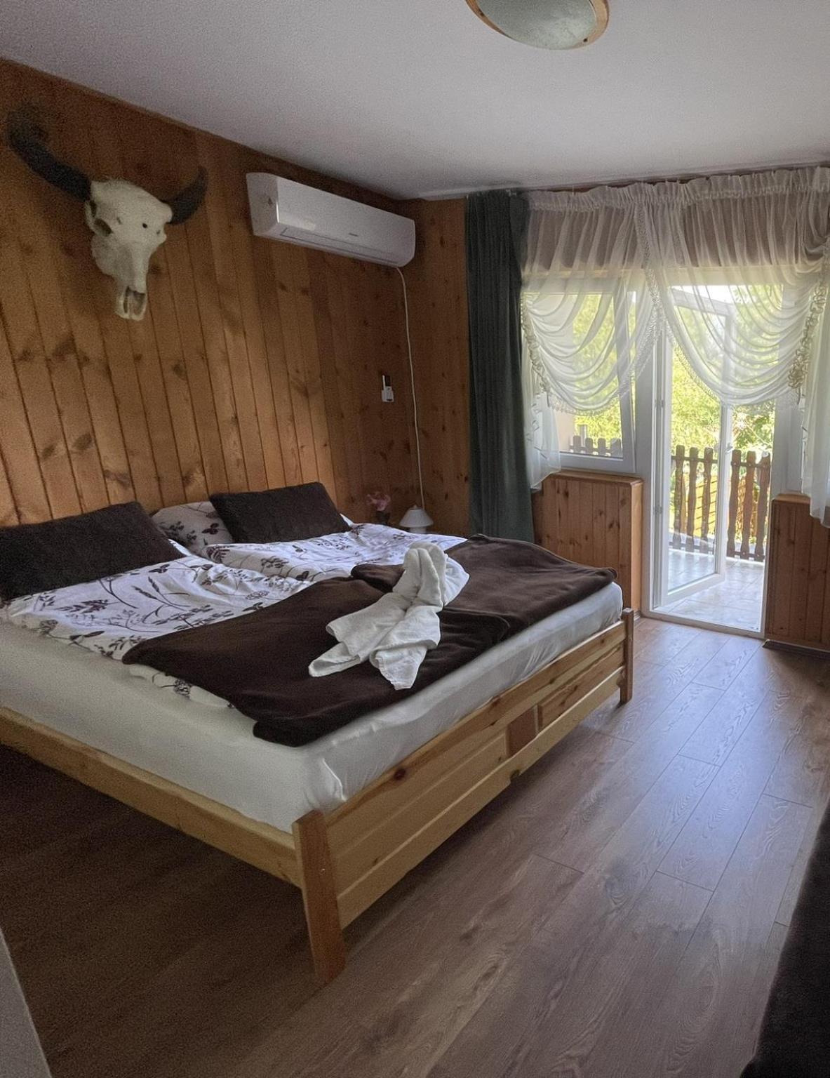 Lipics Part Appartement Muraratka Buitenkant foto